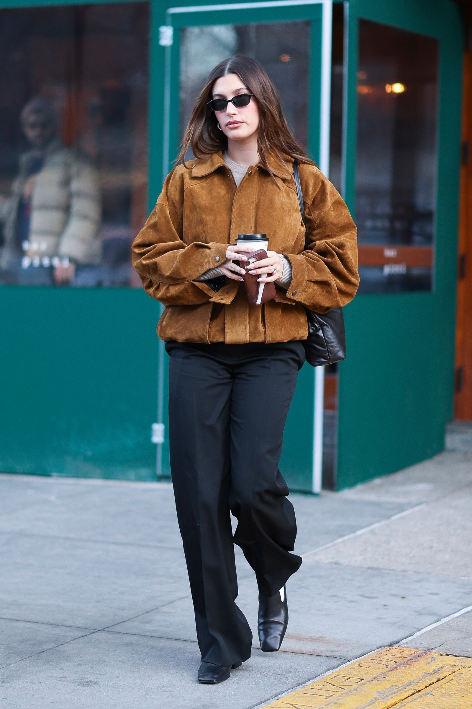 10 Shoe Trends to Step Up Your Style in 2026: Wedge Sneakers, Flip Flops, Lace-Up Ballet Flats, & More | Teen Vogue