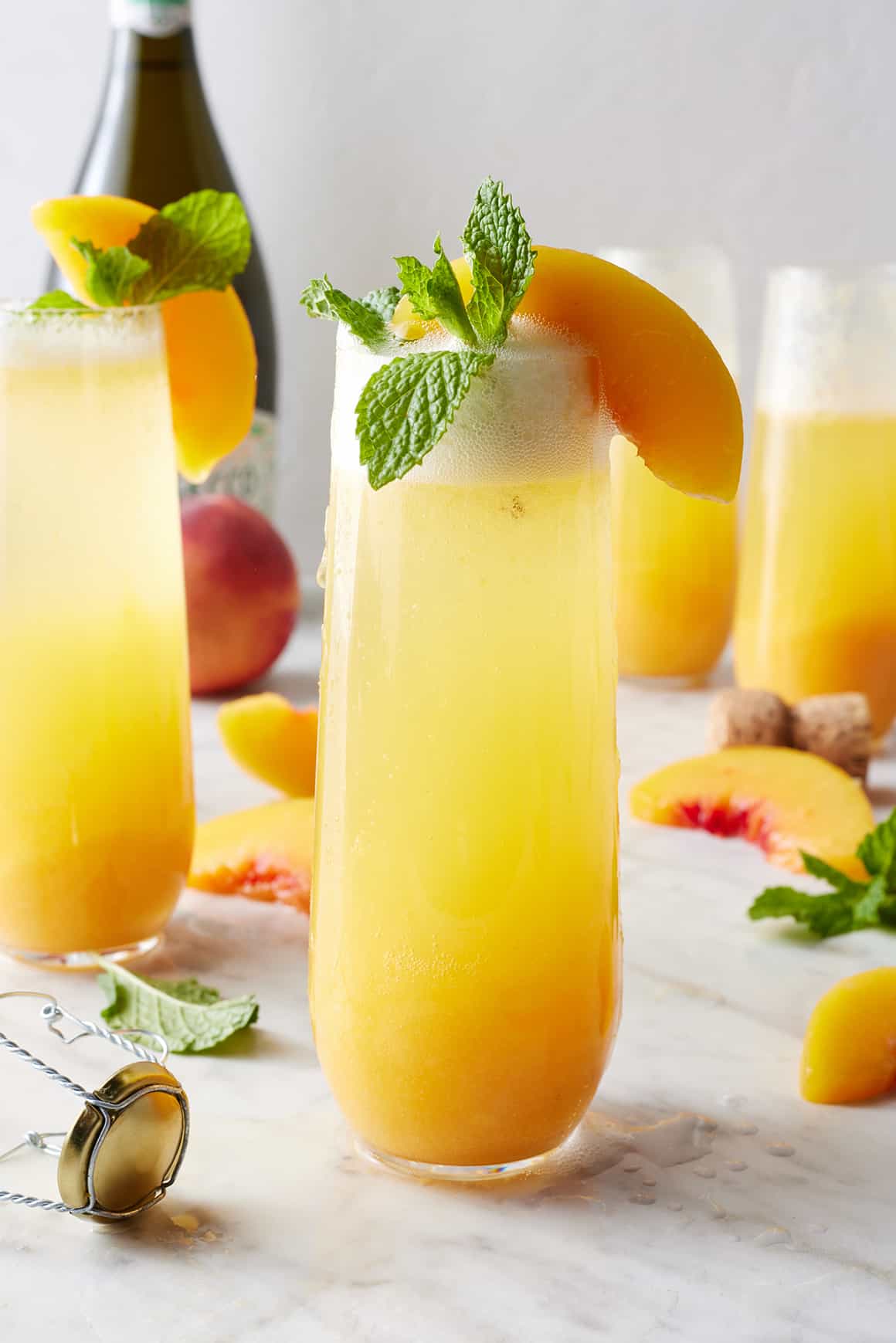 Peach bellini - best summer cocktails