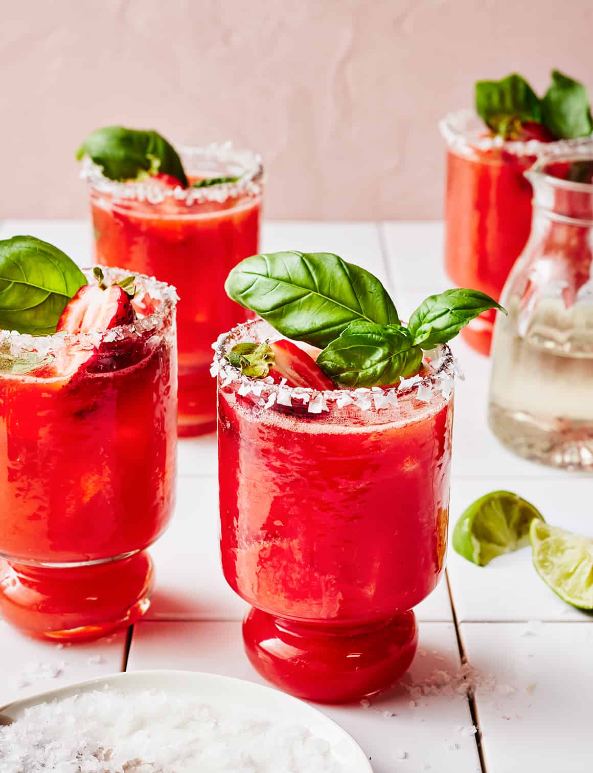 Strawberry margarita - easy summer cocktails